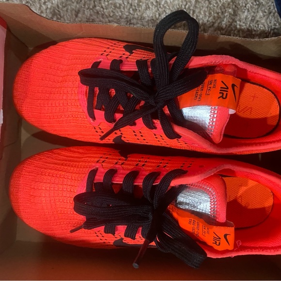 Nike Vapormax Flyknit - Picture 4 of 6